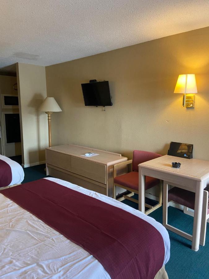 Americas Best Value Inn Meridian Esterno foto