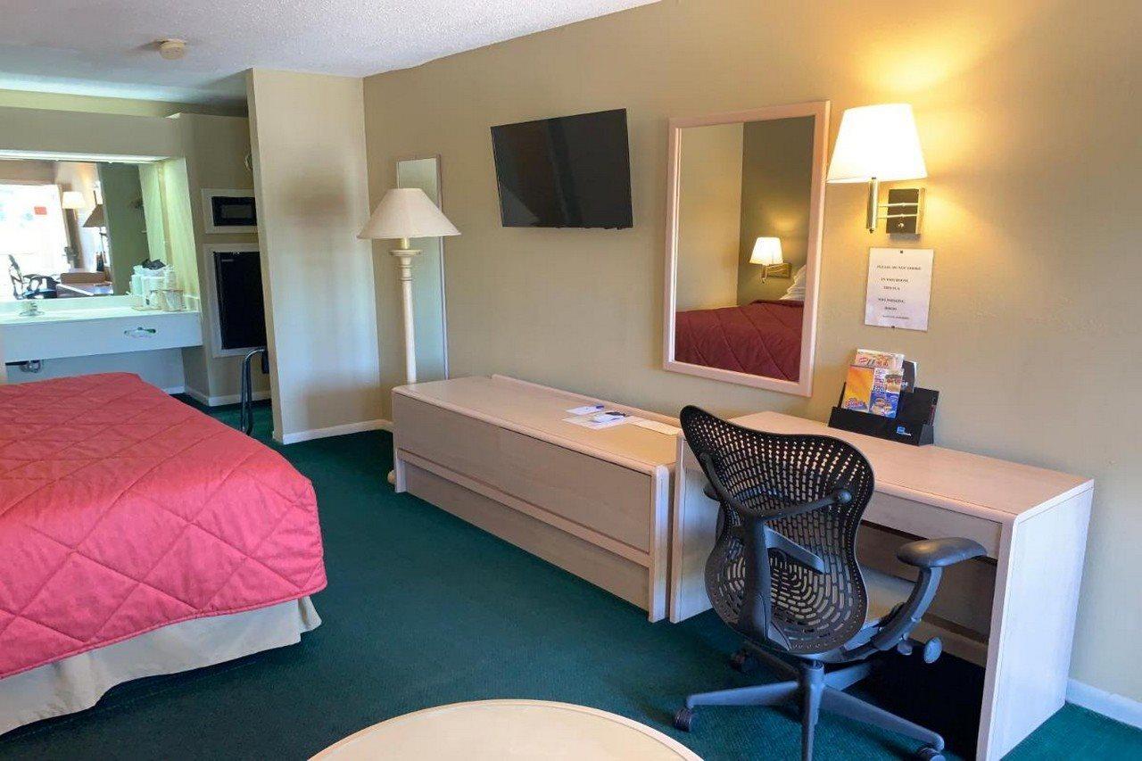 Americas Best Value Inn Meridian Esterno foto