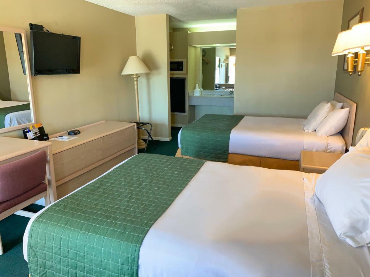 Americas Best Value Inn Meridian Esterno foto