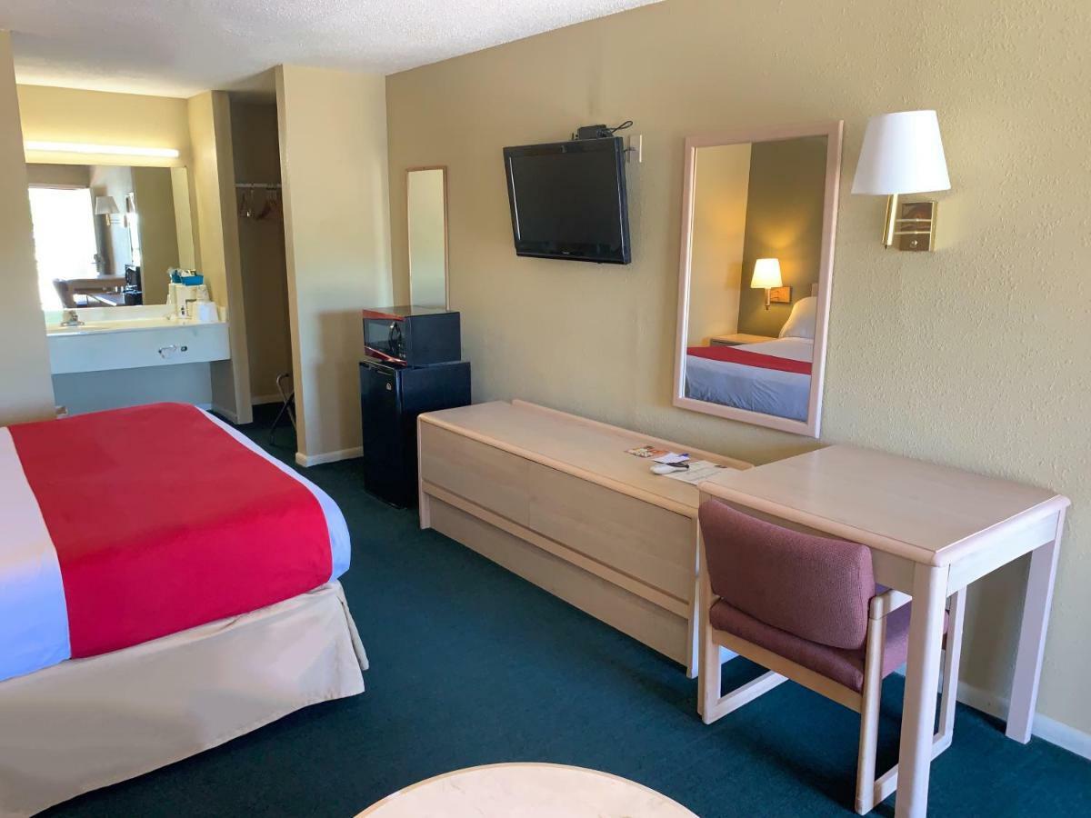 Americas Best Value Inn Meridian Esterno foto